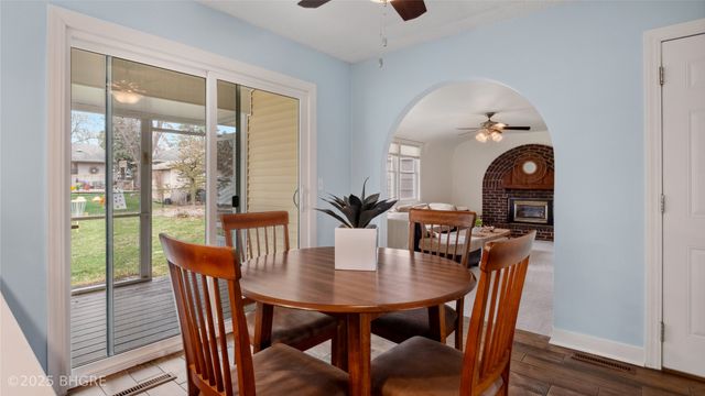 1302 E Detroit Avenue, Indianola, IA 50125