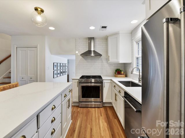 3840 Ashton Drive, Charlotte, NC 28210
