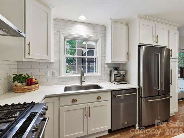 3840 Ashton Drive, Charlotte, NC 28210