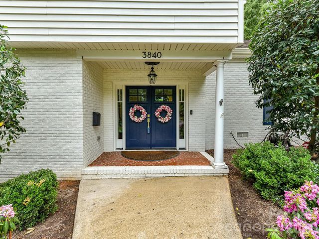 3840 Ashton Drive, Charlotte, NC 28210
