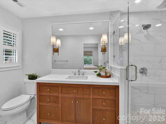 3840 Ashton Drive, Charlotte, NC 28210