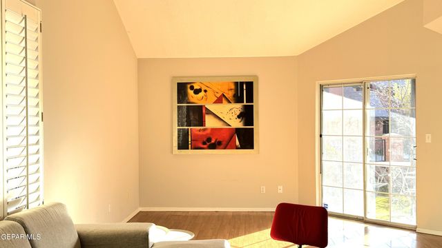 31 STRATFORD HALL Circle, El Paso, TX 79912