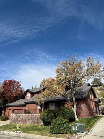 31 STRATFORD HALL Circle, El Paso, TX 79912