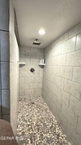 31 STRATFORD HALL Circle, El Paso, TX 79912