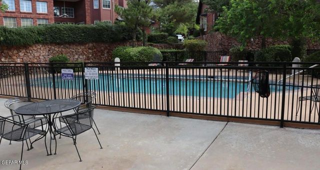 31 STRATFORD HALL Circle, El Paso, TX 79912