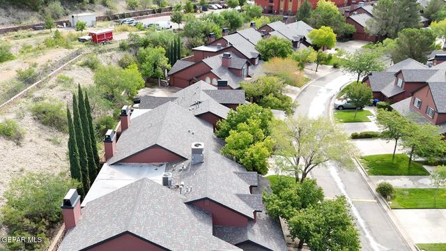 31 STRATFORD HALL Circle, El Paso, TX 79912