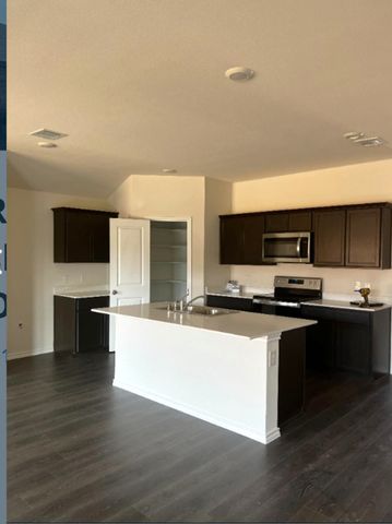 717 Banner Avenue, Royse City, TX 75189