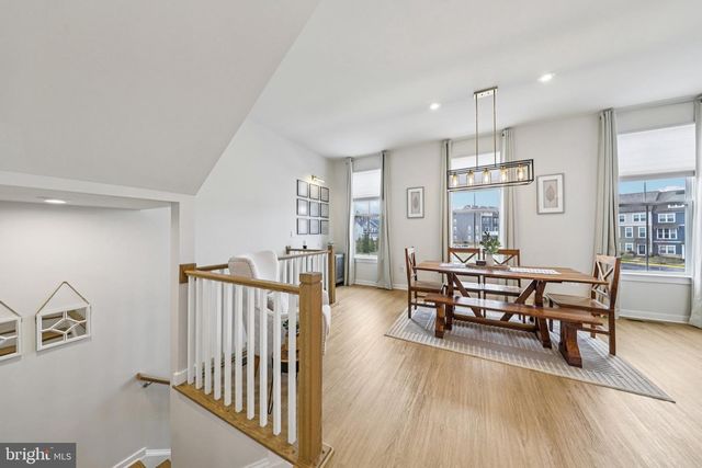 1687 ASPEN POPLAR RD, Dumfries, VA 22026