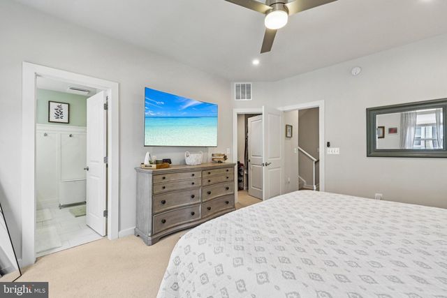 1687 ASPEN POPLAR RD, Dumfries, VA 22026