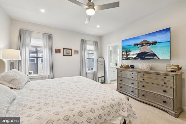 1687 ASPEN POPLAR RD, Dumfries, VA 22026