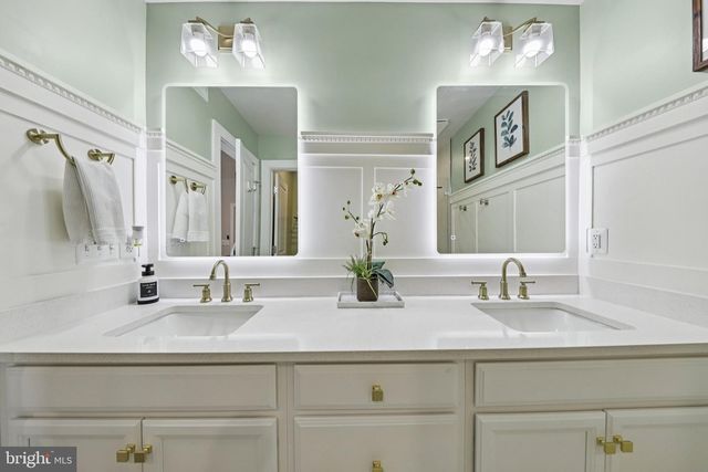 1687 ASPEN POPLAR RD, Dumfries, VA 22026