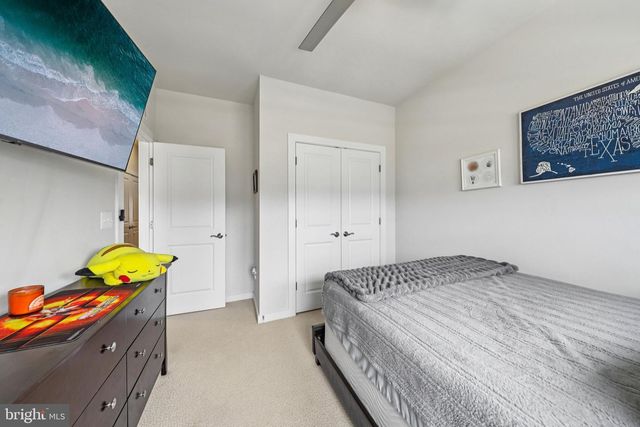 1687 ASPEN POPLAR RD, Dumfries, VA 22026