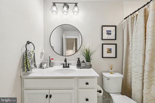 1687 ASPEN POPLAR RD, Dumfries, VA 22026