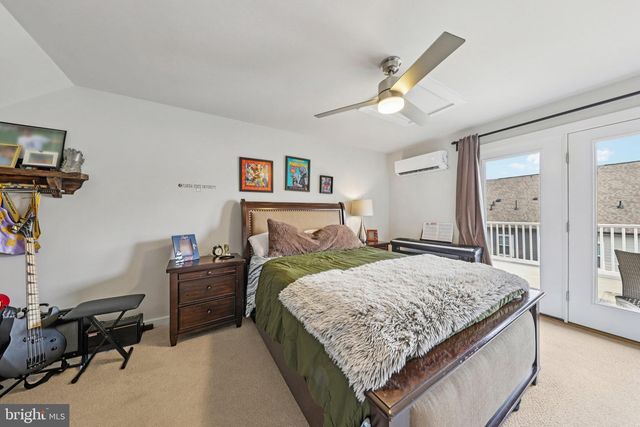 1687 ASPEN POPLAR RD, Dumfries, VA 22026