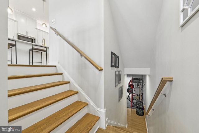 1687 ASPEN POPLAR RD, Dumfries, VA 22026