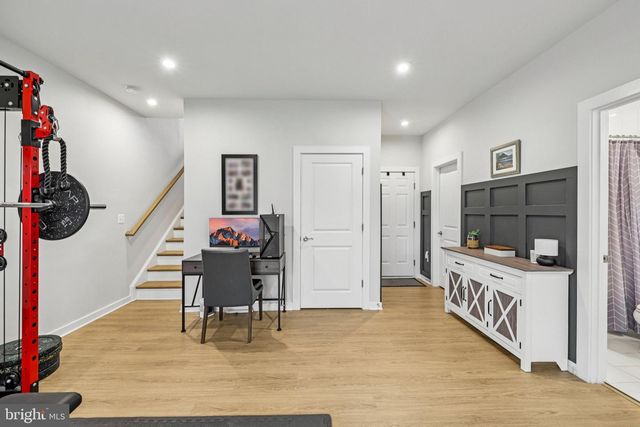 1687 ASPEN POPLAR RD, Dumfries, VA 22026