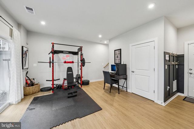 1687 ASPEN POPLAR RD, Dumfries, VA 22026