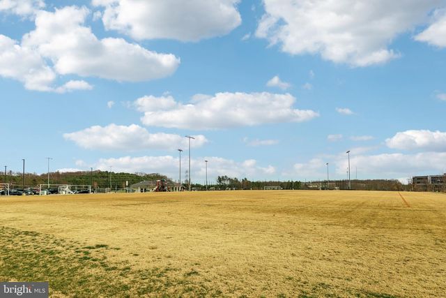 1687 ASPEN POPLAR RD, Dumfries, VA 22026