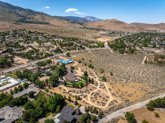 1777 N Winnie Lane, Carson City, NV 89703