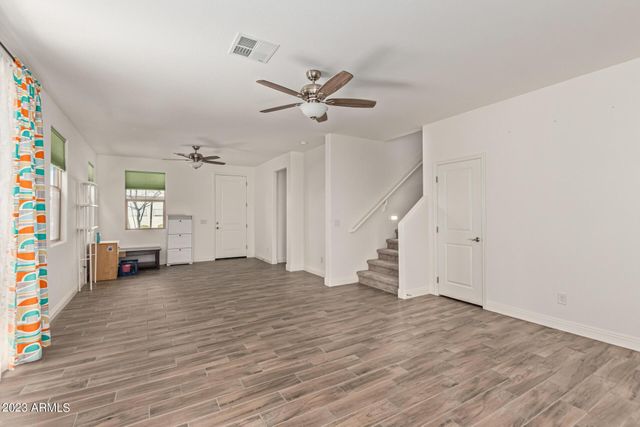 6915 E Boise Street, Mesa, AZ 85207