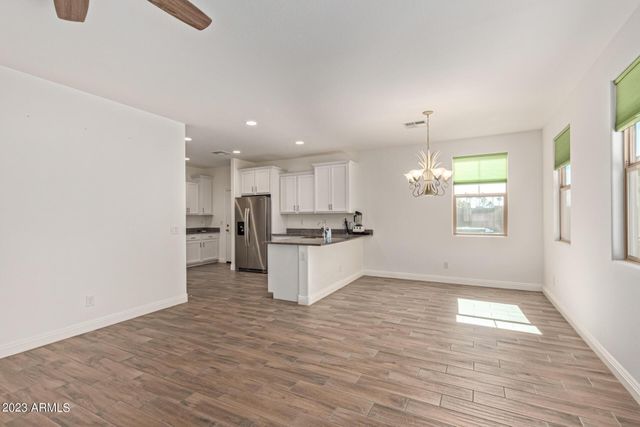 6915 E Boise Street, Mesa, AZ 85207