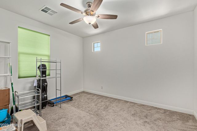 6915 E Boise Street, Mesa, AZ 85207