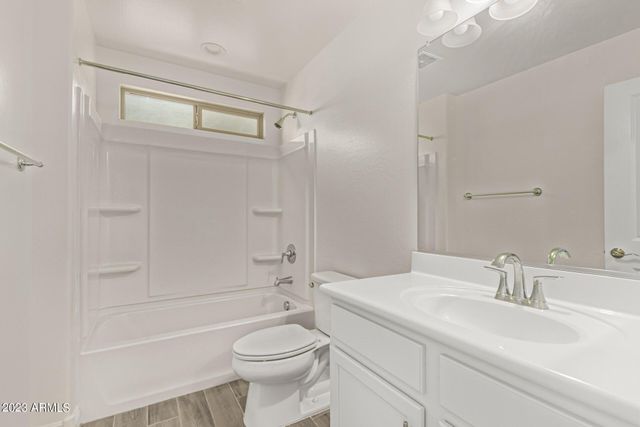 6915 E Boise Street, Mesa, AZ 85207