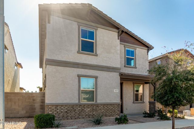 6915 E Boise Street, Mesa, AZ 85207