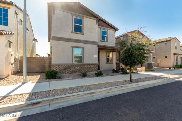 6915 E Boise Street, Mesa, AZ 85207