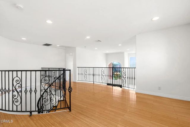 2546 Commerce Way, Commerce, CA 90040
