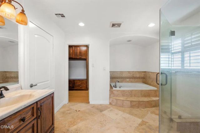 2546 Commerce Way, Commerce, CA 90040