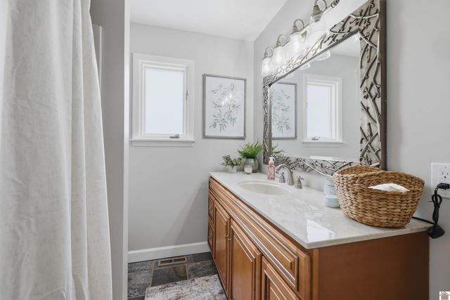 1312 Doran, Murray, KY 42071