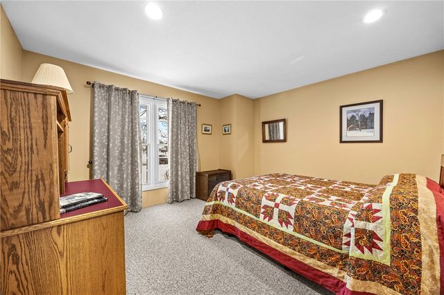 244 Sunny Mill Lane, Greece, NY 14626