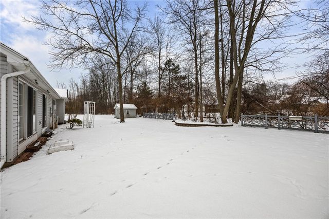 244 Sunny Mill Lane, Greece, NY 14626