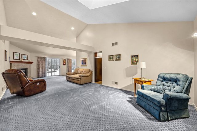 244 Sunny Mill Lane, Greece, NY 14626