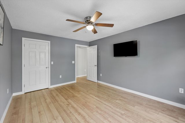 14 Northbrook Dr Unit 1404, Manchester, NH 03102