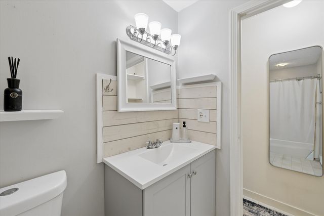 14 Northbrook Dr Unit 1404, Manchester, NH 03102