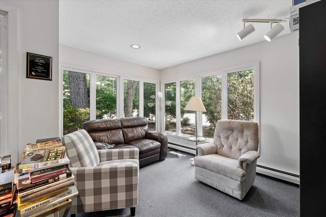 14 Northbrook Dr Unit 1404, Manchester, NH 03102