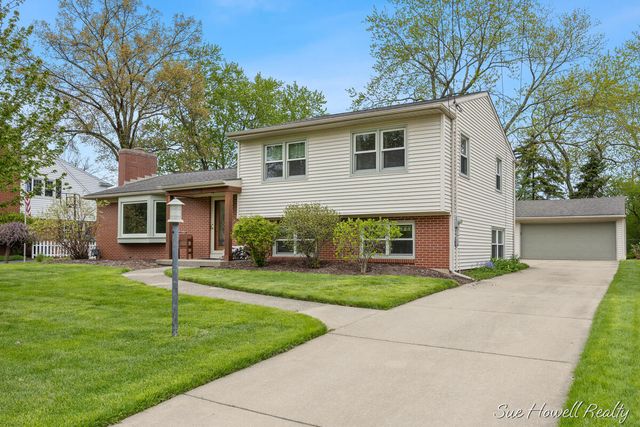 2102 Ontonagon Avenue SE, Grand Rapids, MI 49506