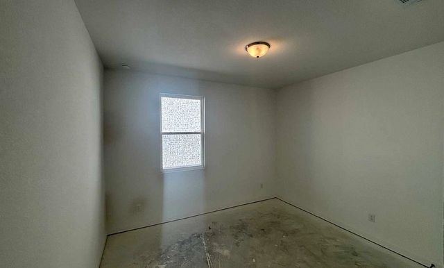 673 Tyronza Drive, Justin, TX 76247