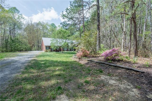 3227 N US Highway 601, Mocksville, NC 27028