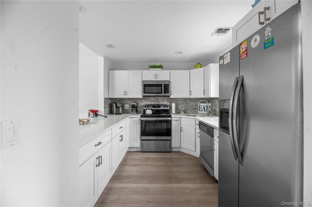187 Cottage, Ocean Beach, NY 11770