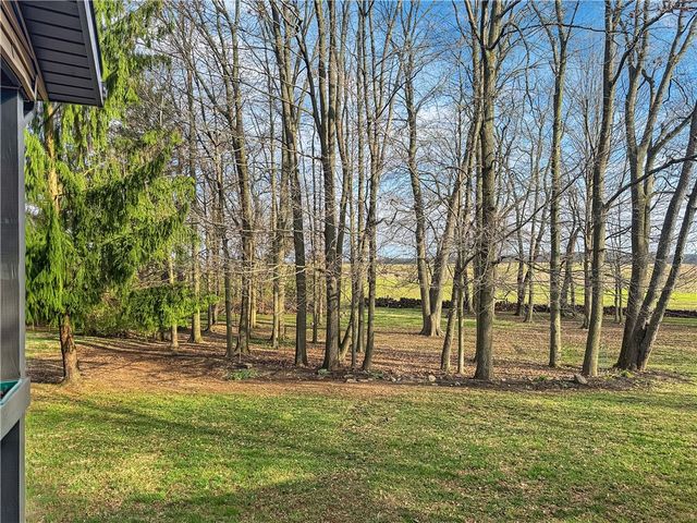 1518 Childrens Home Road, Urbana, OH 43078