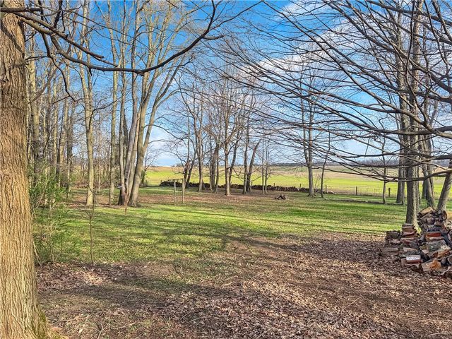 1518 Childrens Home Road, Urbana, OH 43078