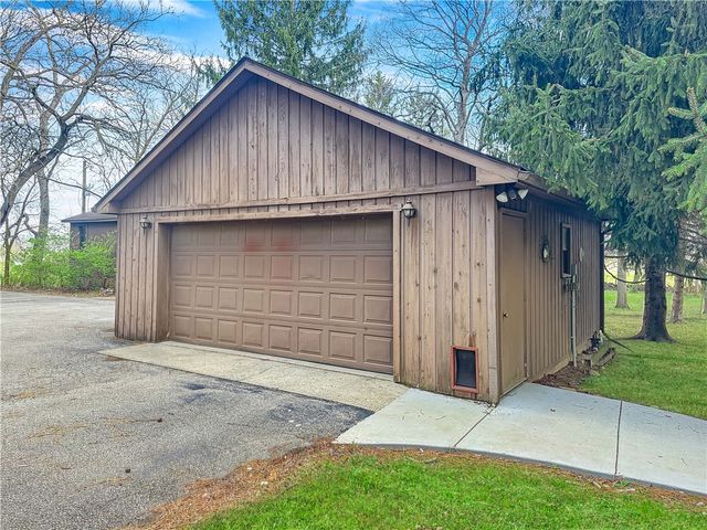 1518 Childrens Home Road, Urbana, OH 43078
