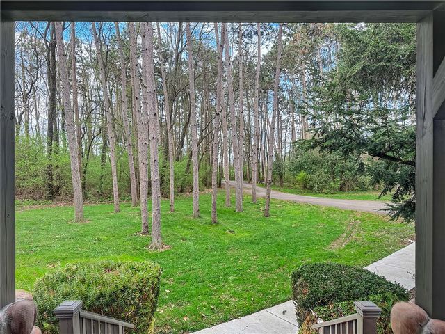 1518 Childrens Home Road, Urbana, OH 43078