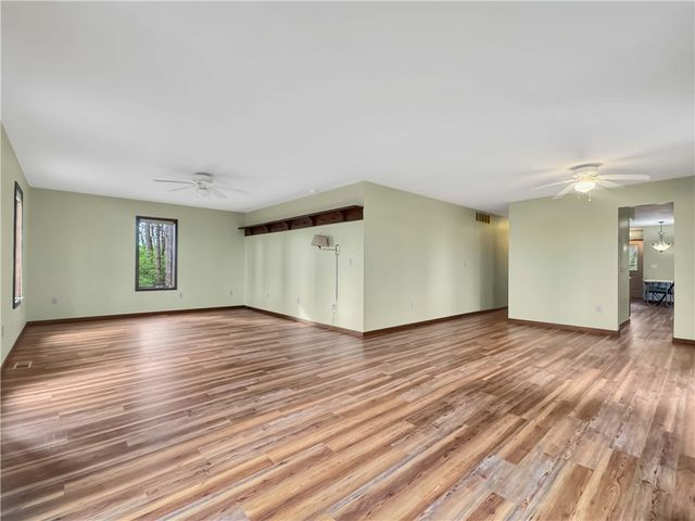 1518 Childrens Home Road, Urbana, OH 43078