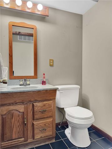 1518 Childrens Home Road, Urbana, OH 43078