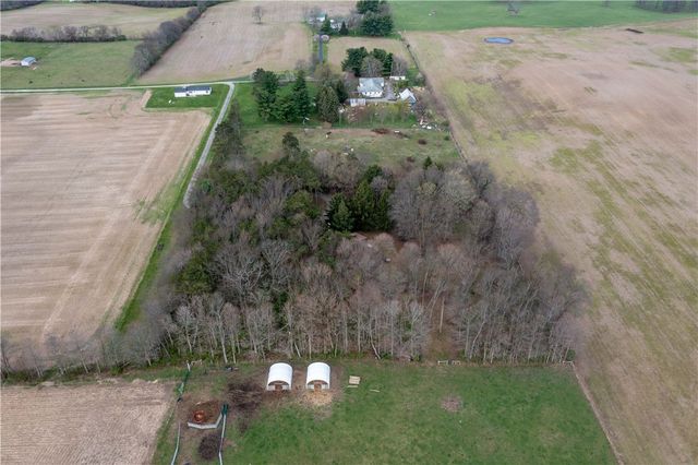 1518 Childrens Home Road, Urbana, OH 43078