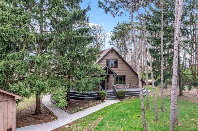 1518 Childrens Home Road, Urbana, OH 43078
